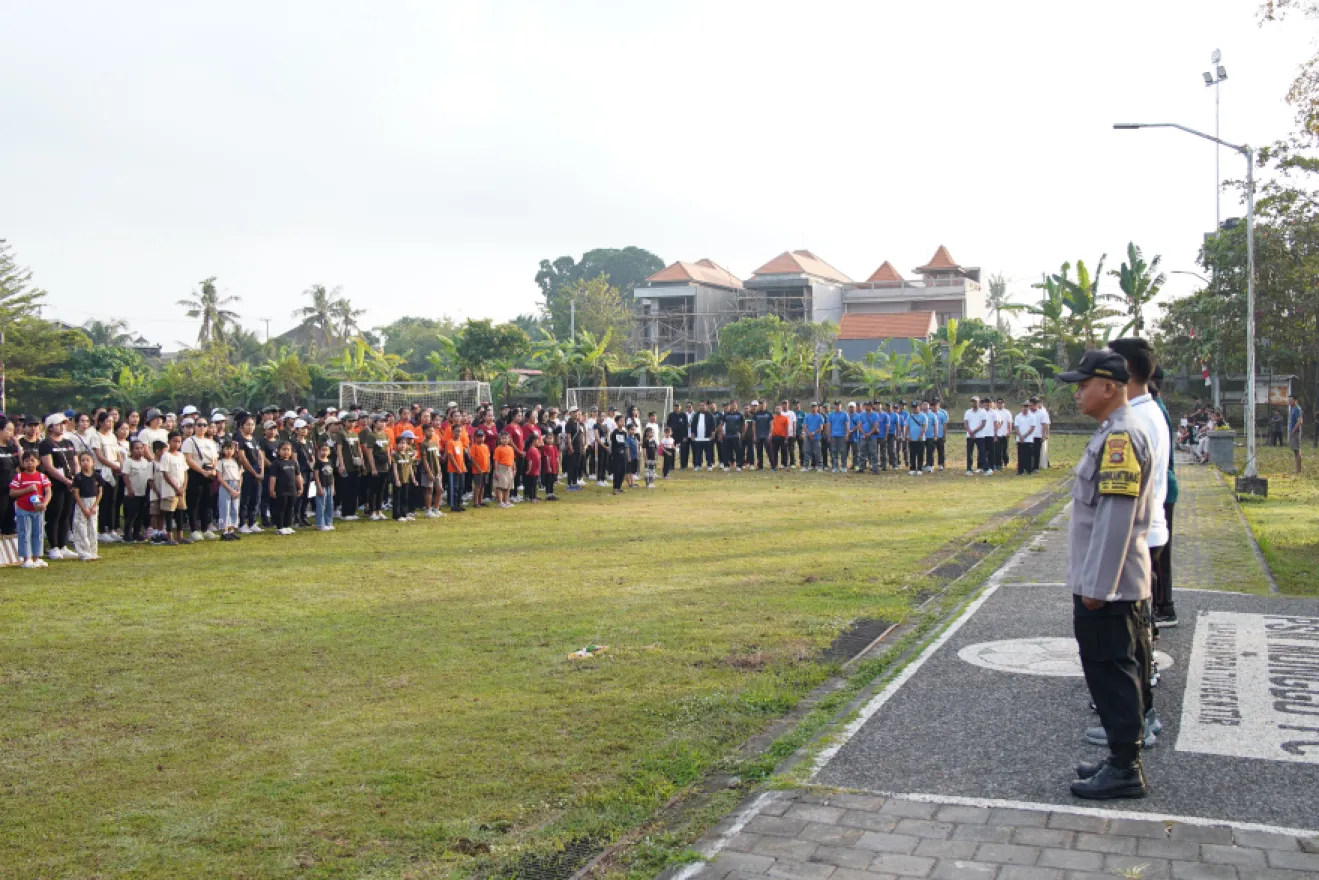 Semarakkan HUT RI, Karang Taruna Munggu Gelar Lomba 17-an Dihadiri Camat Mengwi